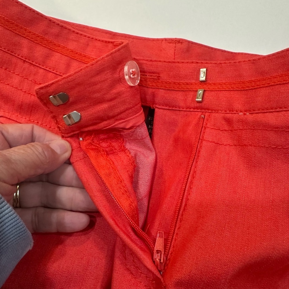 Larry Levine Vibrant Cherry Red Tailored  Straight Leg Pants Size 8 NWOT - Picture 8 of 13